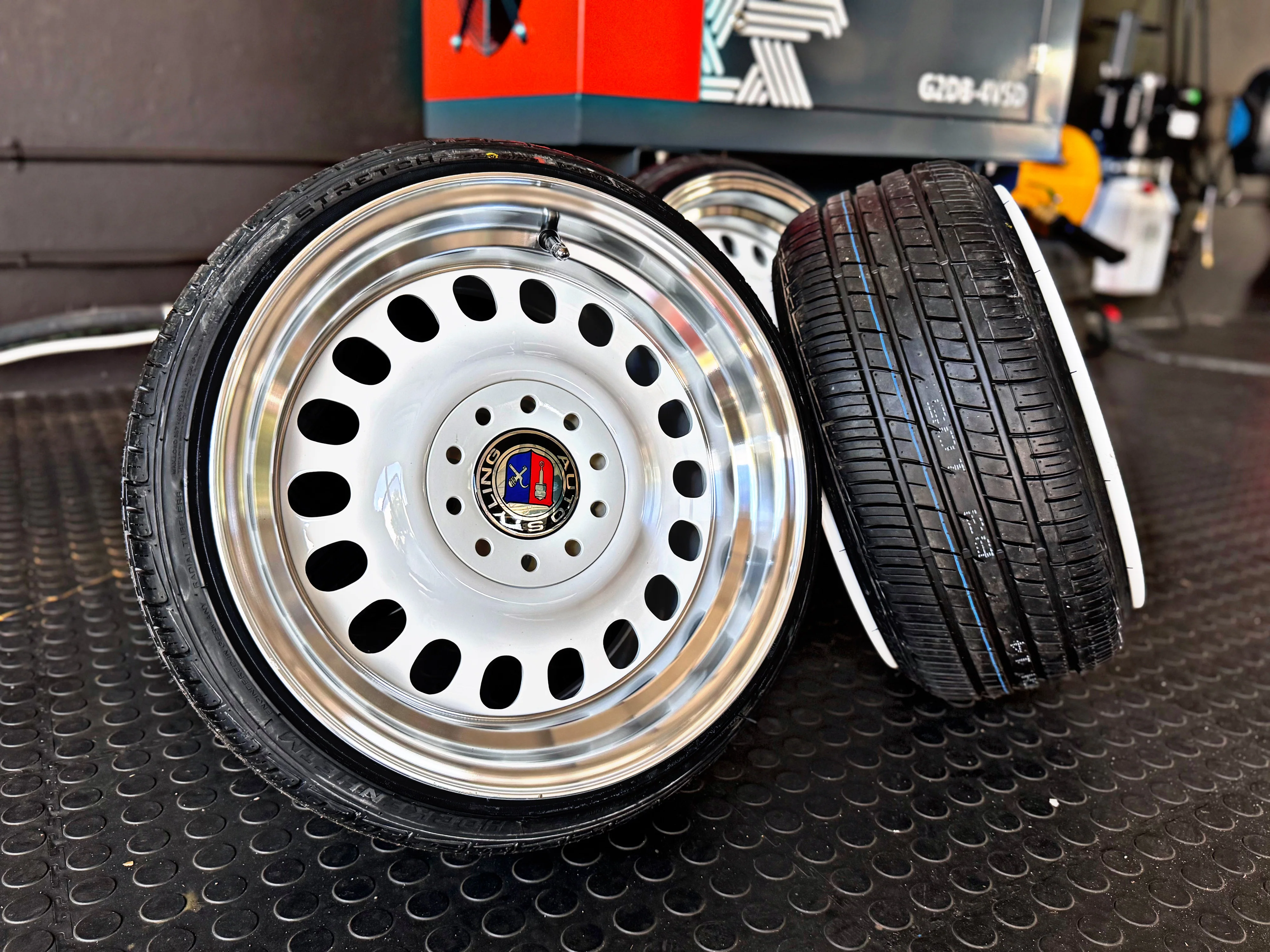 165/40/15 HOCKENHEIM STRETCH TYRE - Image 8