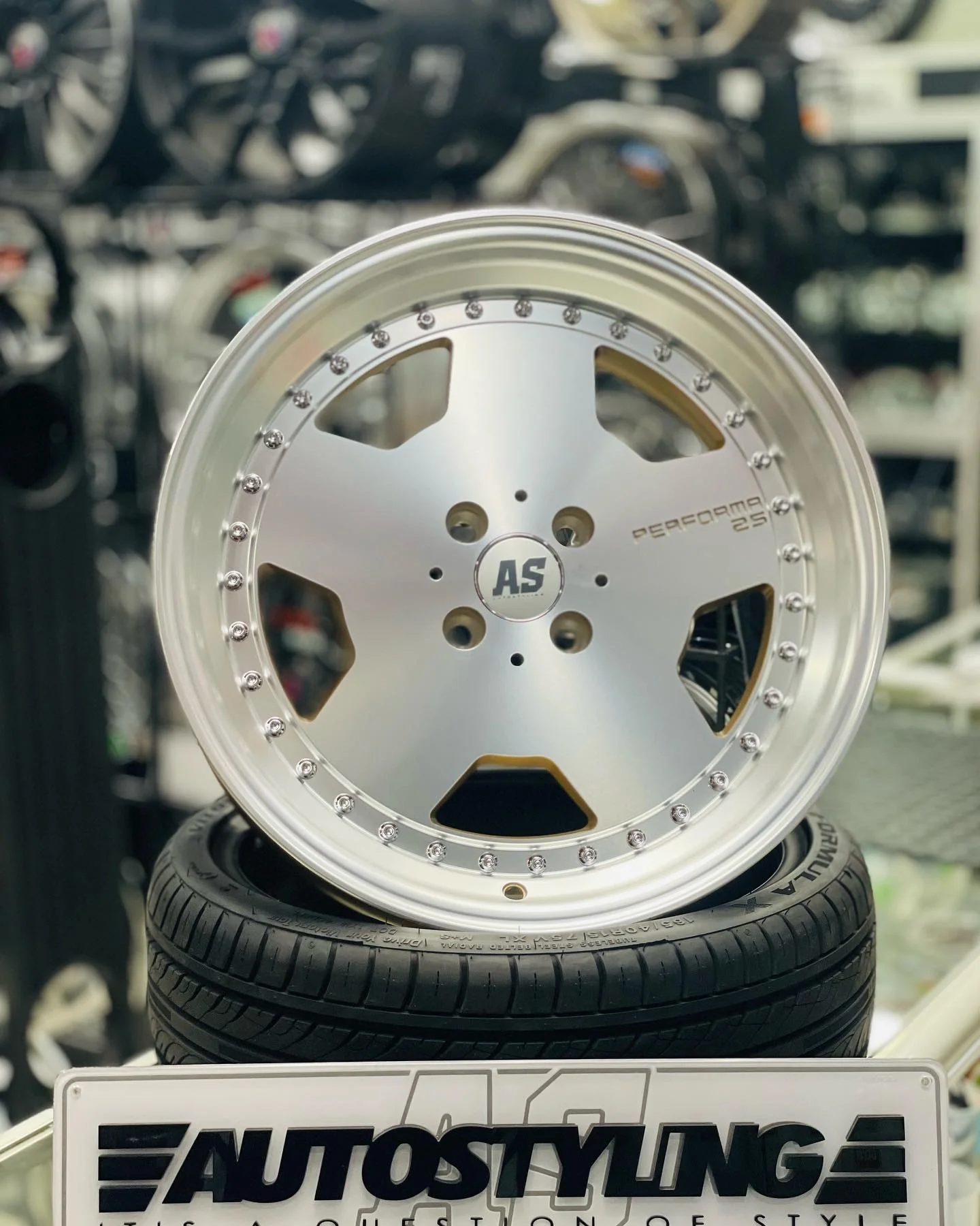 17''  AS-AMG PERFORMA M/ BLOCK 4/100 & 5/100 WHEELS - Image 38