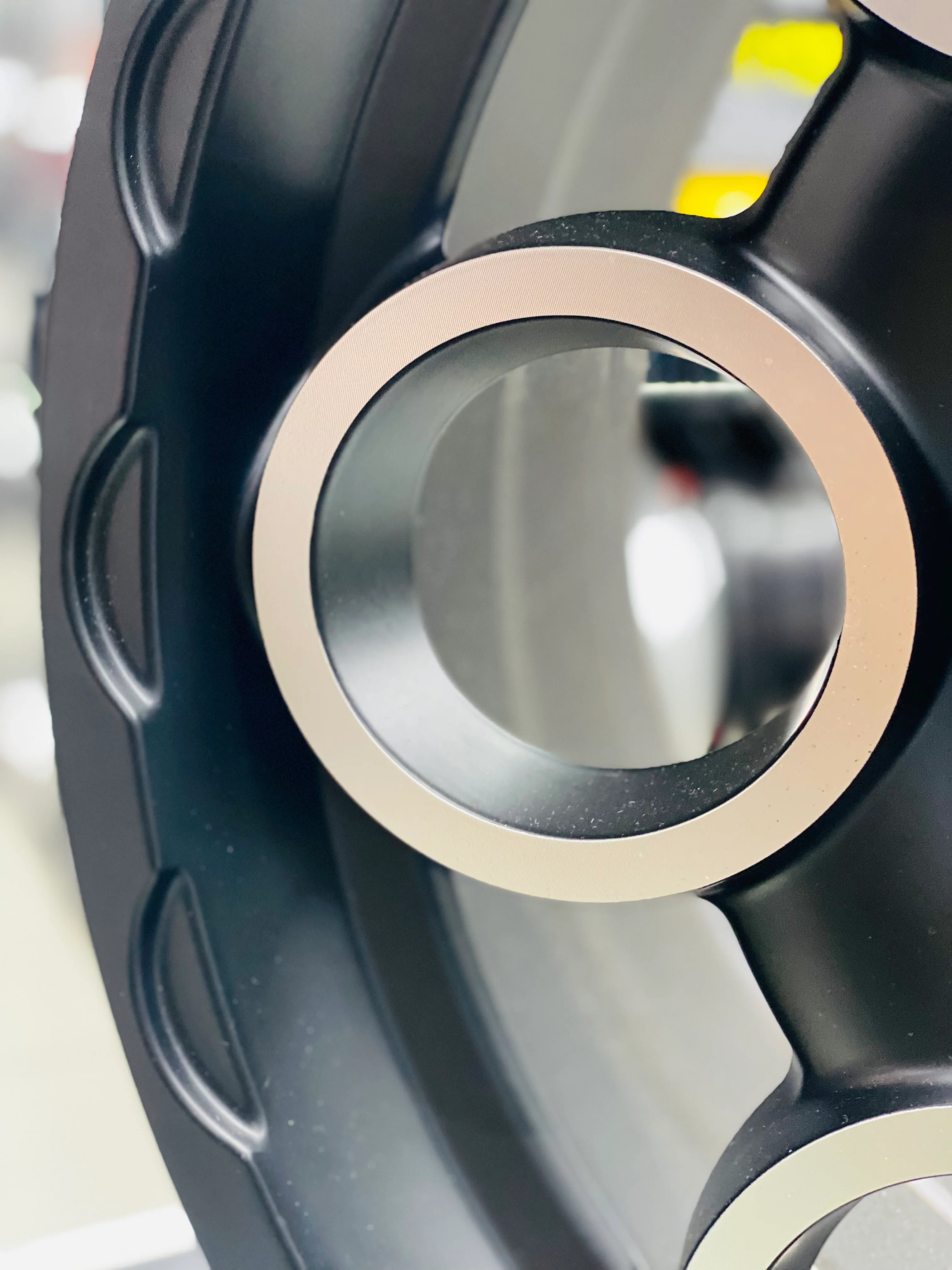 17” F2001 5x127 JEEP RIMS - Image 5