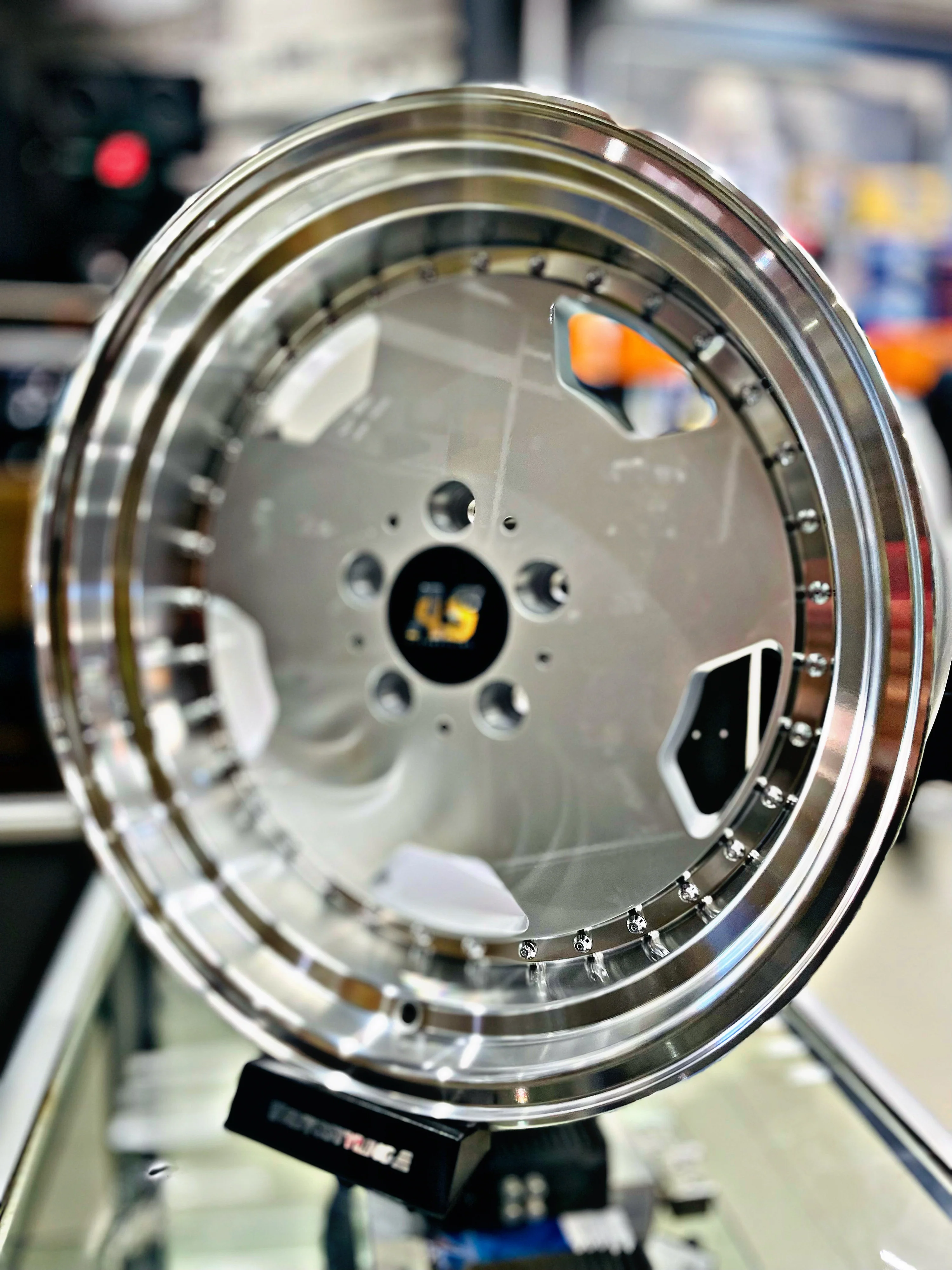 17” AMG PERFORMA 5-112 - Image 3