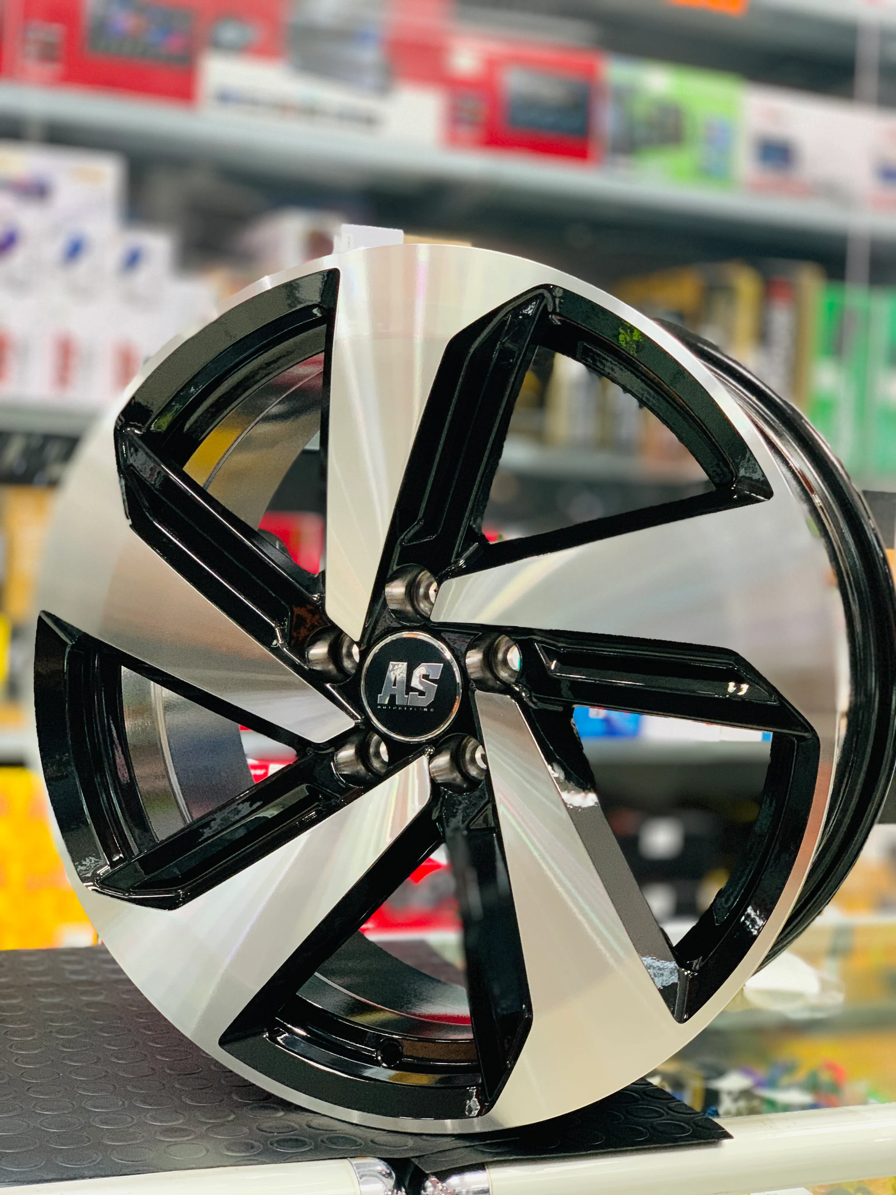 17” AS- GTI 5/100 BLACK MACHINE FACE - Image 13