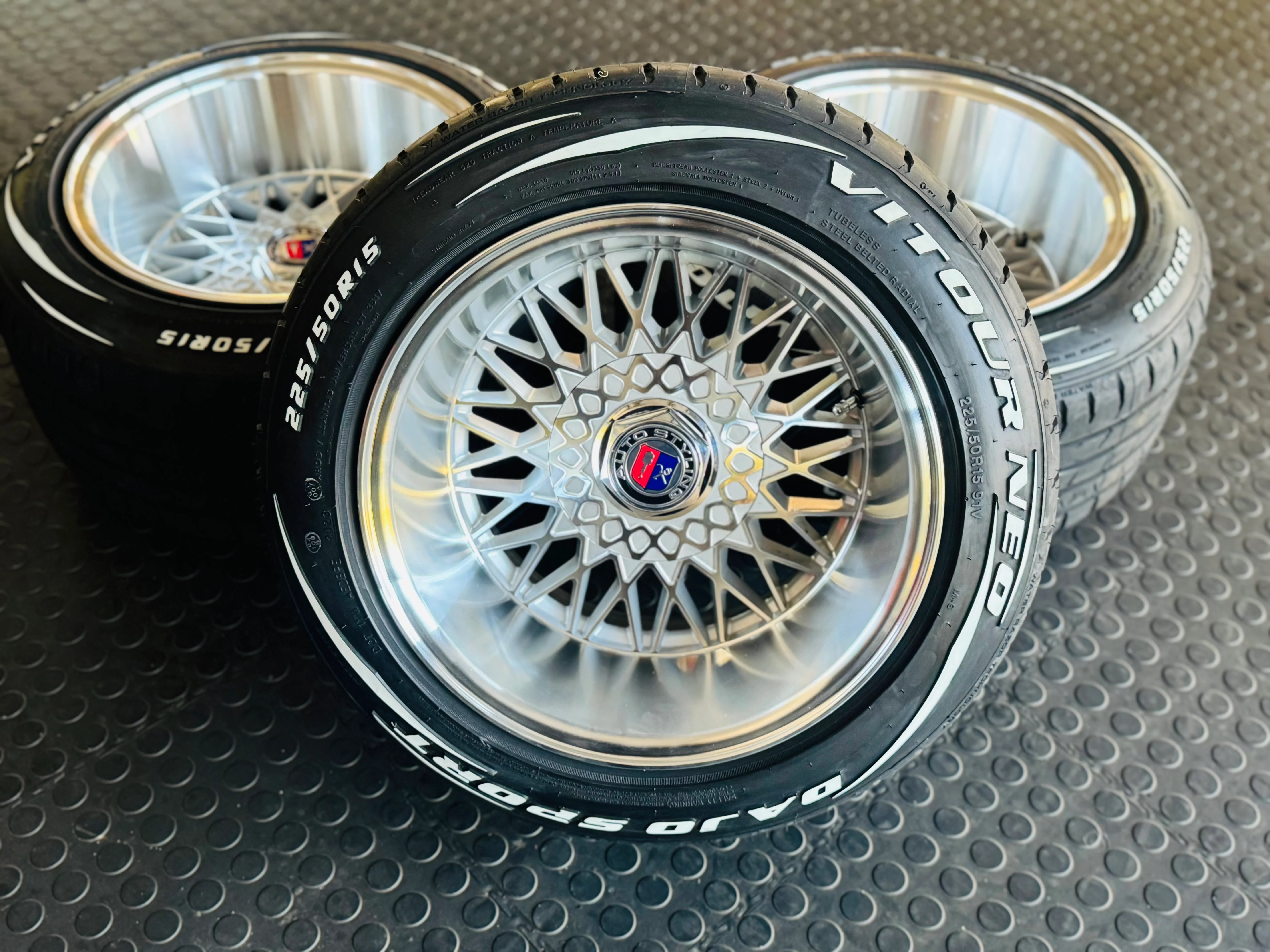 225/50/15 VITOUR NEO DAJO SPORT WHITE LETTERS - Image 11