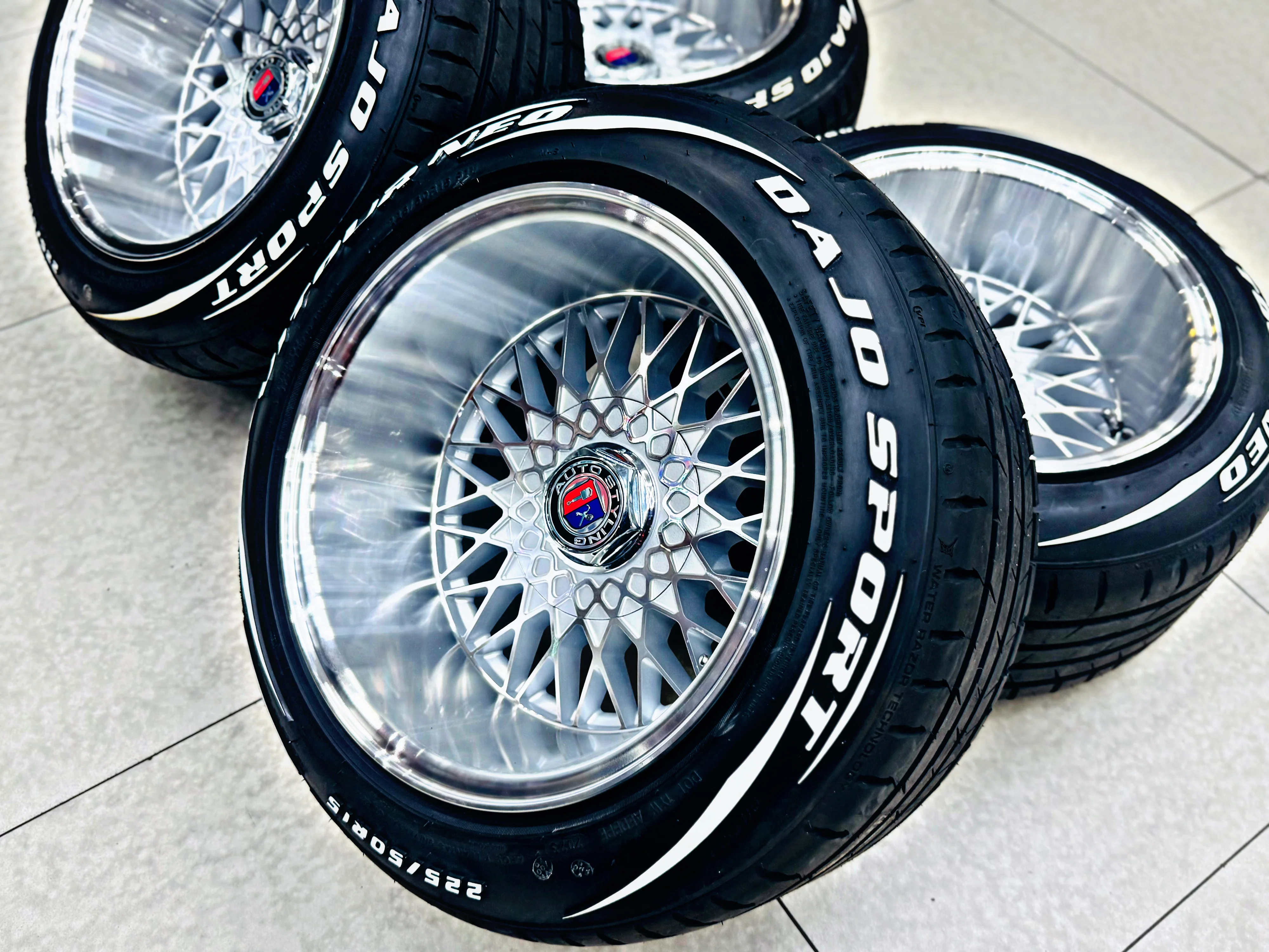 225/50/15 VITOUR NEO DAJO SPORT WHITE LETTERS - Image 16