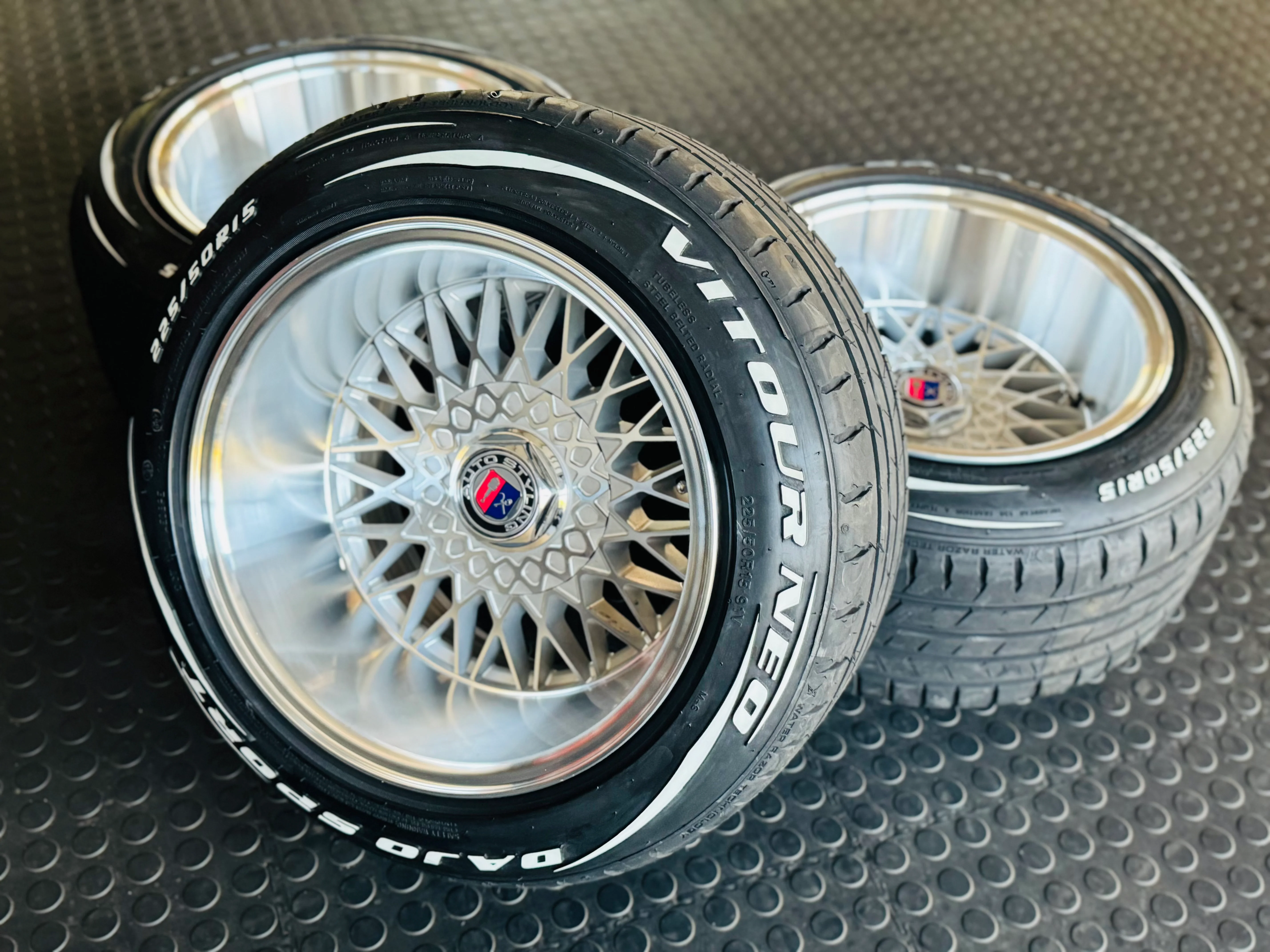 225/50/15 VITOUR NEO DAJO SPORT WHITE LETTERS - Image 9