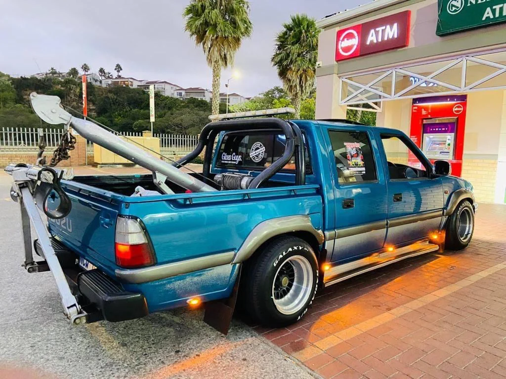 255/60/15 Vitour galaxy r1 white letters - Image 6