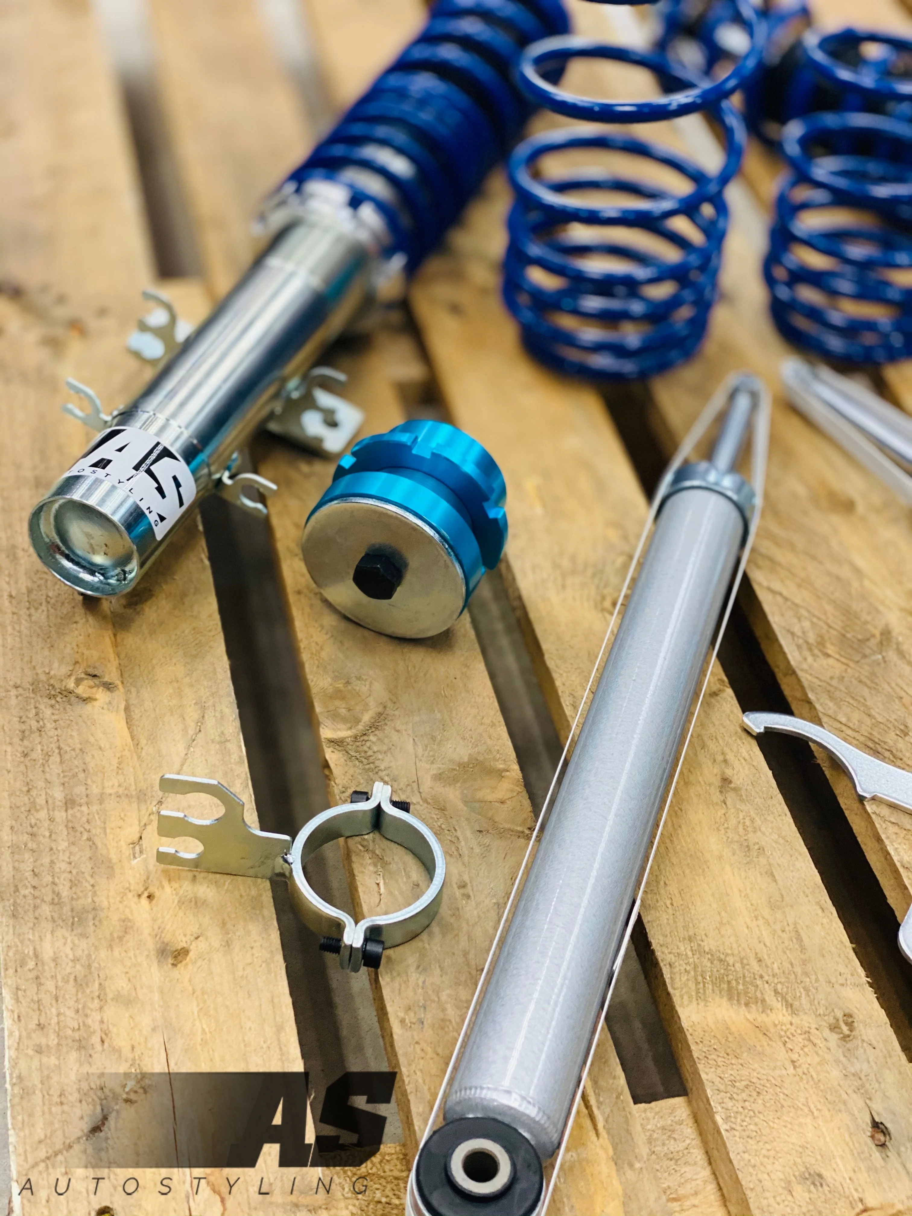 ARC COILOVERS VW POLO 6 R/TSI/VIVO  BLUE OR YELLOW ( NOT 9N ) - Image 3