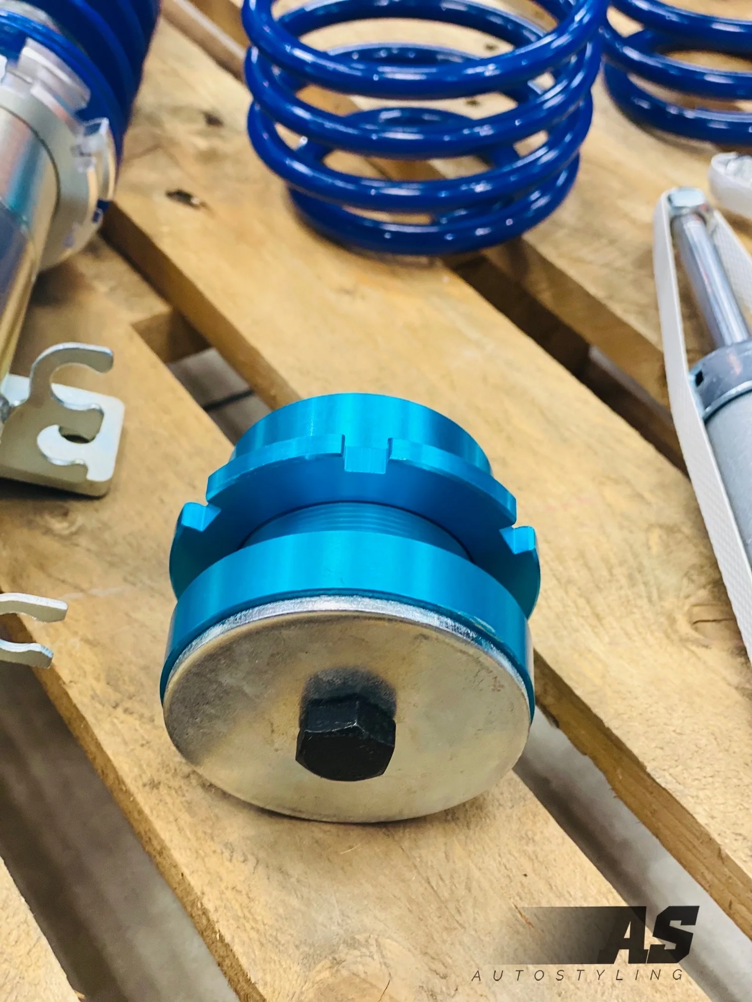 ARC COILOVERS VW POLO 6 R/TSI/VIVO  BLUE OR YELLOW ( NOT 9N ) - Image 4